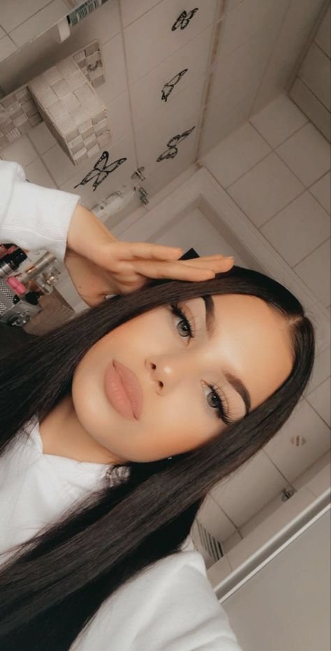 Sophie M.